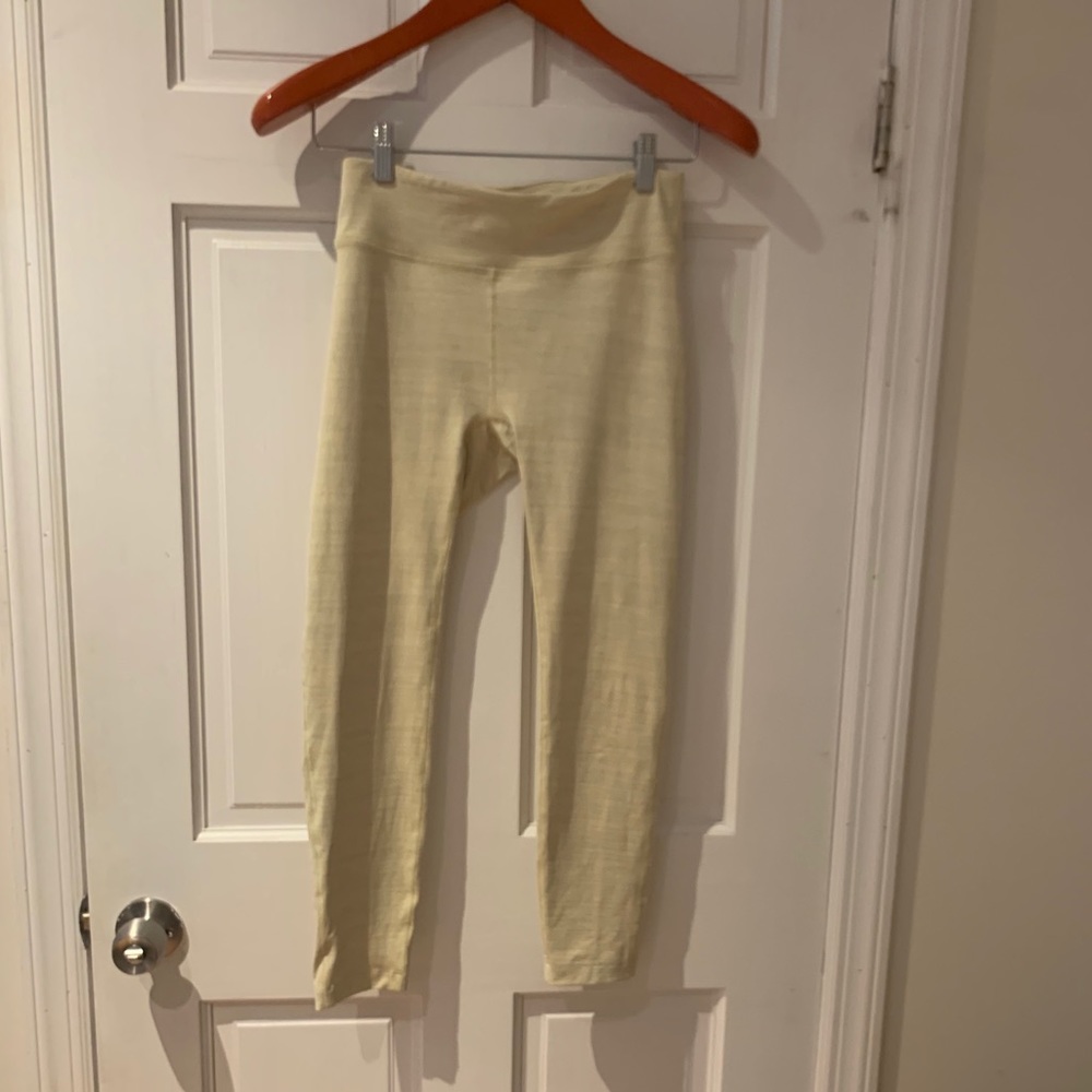 Outdoor voices 3/4 techsweat leggings